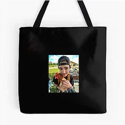 Benson Boone is American artist Benson Boone Bags