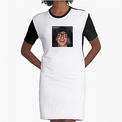 Benson Boone sang Beautiful Things Benson Boone Dresses