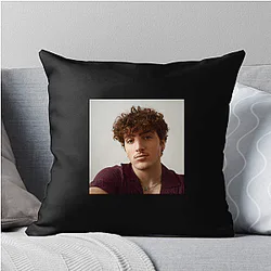 Benson Boone gained fame on TikTok Benson Boone Pillows Cover