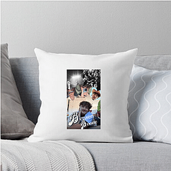 Benson Boone has two albums Benson Boone Pillows Cover