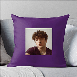 Benson Boone gained fame on TikTok Benson Boone Pillows Cover