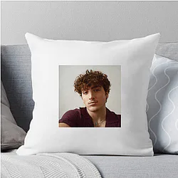 Benson Boone gained fame on TikTok Benson Boone Pillows Cover