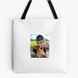 Benson Boone is American artist Benson Boone Bags