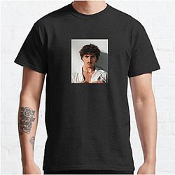 Benson Boone is known for his genuine lyrics Benson Boone T-Shirts