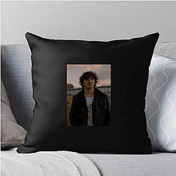 Benson Boone is an American singer songwriter Benson Boone Pillows Cover