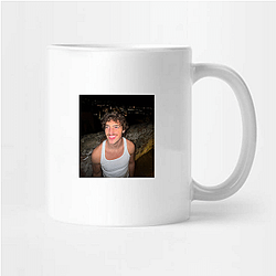 Benson Boone sings emotional pop ballads Benson Boone Mugs