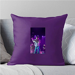 Benson Boone released the global hit Beautiful Things Benson Boone Pillows Cover