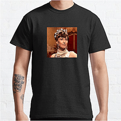 Bertha Russell Signature Bertha Russell T-Shirts