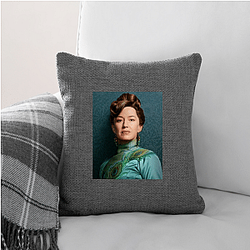 Bertha Russell Merch Bertha Russell Pillows Cover