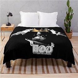 I Am King BigXtha Throw Blanket