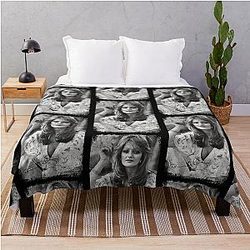 Bonnie Tyler Throw Blanket