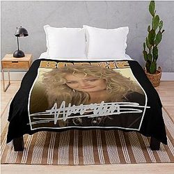 Bonnie Tyler Music Throw Blanket