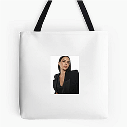 Glamorous Diva Bruna Marquezine Bags