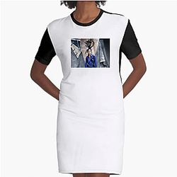 Legendary Actress Bruna Marquezine Dresses