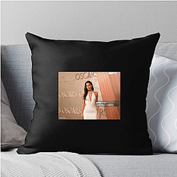 Red Carpet Queen Bruna Marquezine Pillows Cover