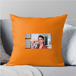 Hollywood Starlet Bruna Marquezine Pillows Cover
