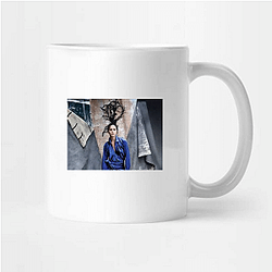 Legendary Actress Bruna Marquezine Mugs