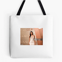 Red Carpet Queen Bruna Marquezine Bags
