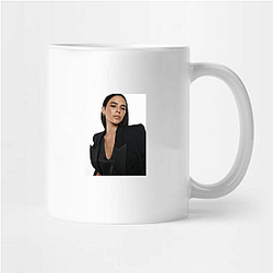Glamorous Diva Bruna Marquezine Mugs