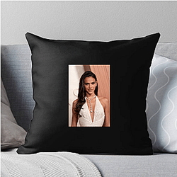 Style Icon Bruna Marquezine Pillows Cover