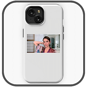 Bruna Marquezine Cases