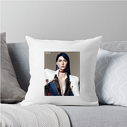 Caitlyn Kiramman Signature Caitlyn Kiramman Pillows Cover