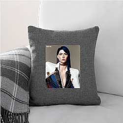 Caitlyn Kiramman Signature Caitlyn Kiramman Pillows Cover