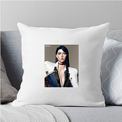 Caitlyn Kiramman Signature Caitlyn Kiramman Pillows Cover