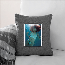 Legendary Actress Carla Gugino Pillows Cover