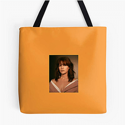 Hollywood Starlet Carla Gugino Bags