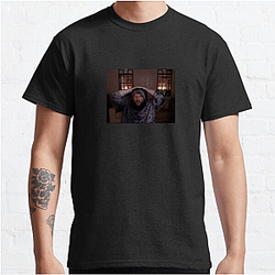 CaseOh uses his energetic personality to entertain fans Case Oh T-Shirts