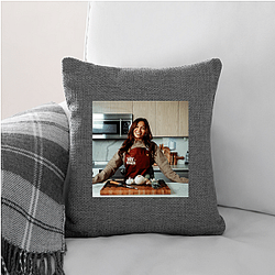 Cassie Yeung Merchandise Cassie Yeung Pillows Cover