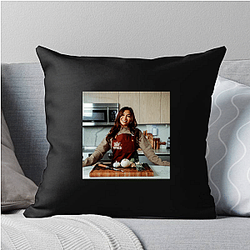 Cassie Yeung Merchandise Cassie Yeung Pillows Cover