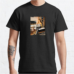 Cassie Yeung Signature Cassie Yeung T-Shirts