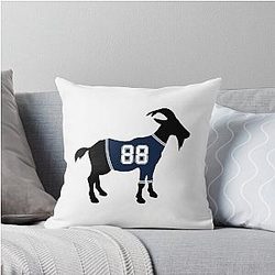 CeeDee Lamb Throw Pillow