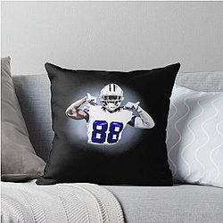 CeeDee Lamb Throw Pillow