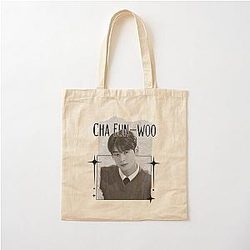 Cha Eun-woo Kpop Solo Artist Scrapbook Collage Cozy Vintage Design Tote Bag