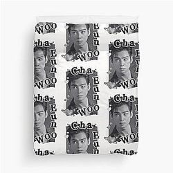 Cha Eun-woo Retro Black and White Duvet Cover