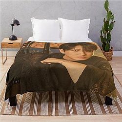 Stray Kids Changbin Throw Blanket