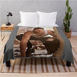 Love Funny Man Channing Tatum Classic Throw Blanket
