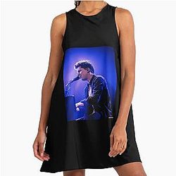Charlie Puth singer A line dress