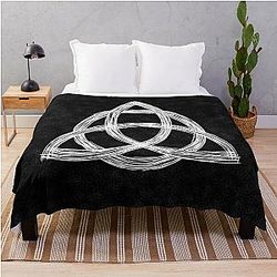 Charmed Triquetra Witches Knot Witch Symbol Drawing for Spiritual Women Throw Blanket