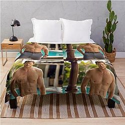 Chris Pratt Throw Blanket