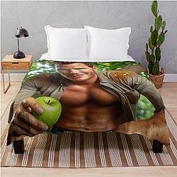 Chris Pratt Aesthetic Throw Blanket