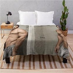 Chris Pratt Throw Blanket