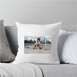 Cole Anthony is known for his scoring ability Cole Anthony Pillows Cover