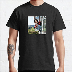 Conan Gray plays guitar Conan Gray T-Shirts