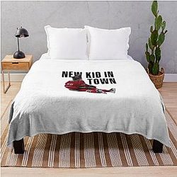 Connor Bedard New Kid Blackhawks Shirt Throw Blanket