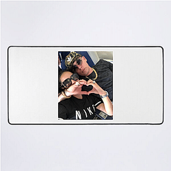 Cosculluela writes his music Cosculluela Mouse Pads
