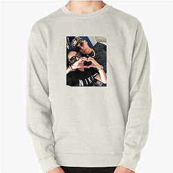 Cosculluela writes his music Cosculluela Sweatshirts